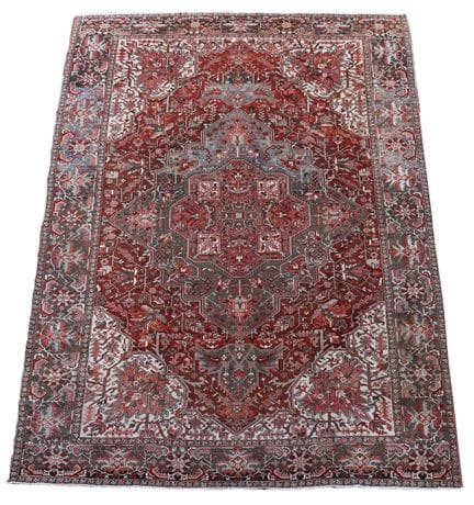 TAPPETO DI HERIZ, 1920 circa, circa 528 x 337 cm