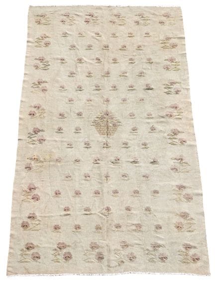 UN KILIM DELLA BESSARABIA, PROBABILMENTE POLACCO, 