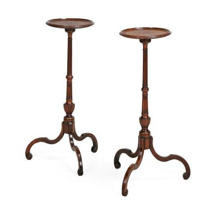 COPPIA DI CANDELIERI IN MOGANO DELL’EPOCA DI GIORG
