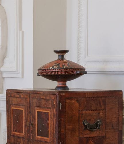 D'INSPIRATION ANTIQUE, LEKANIS EN TERRE CUITE À FI
