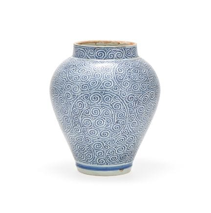 A Japanese blue and white Ko-Imari vaseEdo Period 