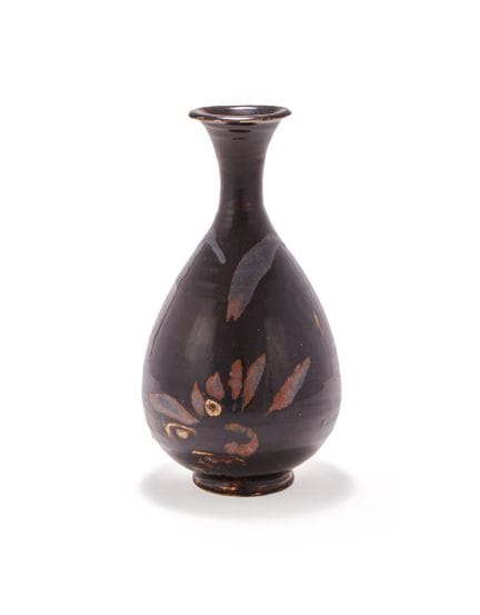 Vaso “Yuhuchun ping” cinese a forma di bottiglia, 