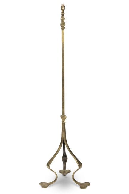 LAMPE SUR PIED EN LAITON DE STYLE ARTS ET MÉTIERS,