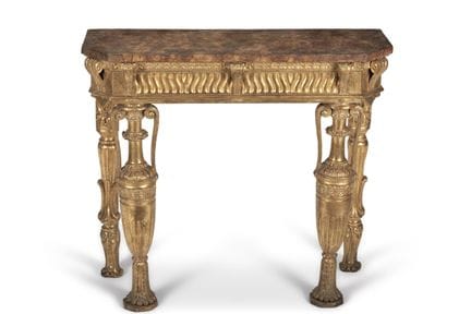 UNE TABLE D'APPOINT NÉOCLASSIQUE EN BOIS DORÉ, PRO