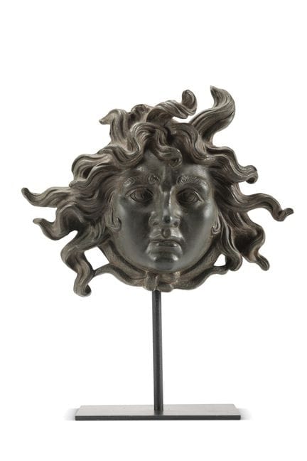 INSPIRÉ D'UNE PIÈCE ANTIQUE – MASQUE EN BRONZE DE 