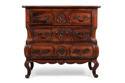 COMMODE PROVINCIALE DE STYLE LOUIS XV EN NOYER, DE