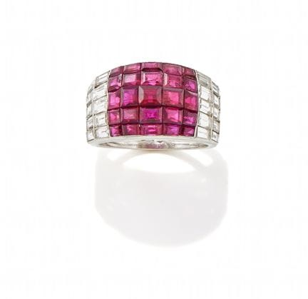ANILLO DE VESTIDO DE RUBÍES Y DIAMANTES DE LOS AÑO