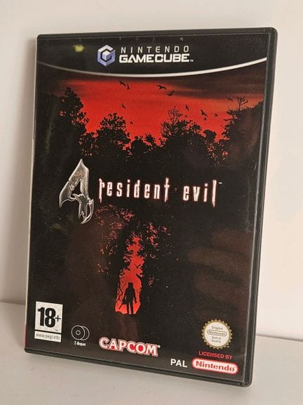 NINTENDO - GAMECUBE. Jeu : Resident Evil 4. Comple