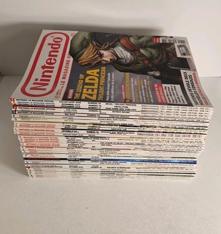 NINTENDO. Lot de 41 magazines NINTENDO Le Magazine