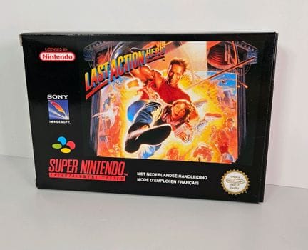 NINTENDO - SUPER NINTENDO. Jeu : Last Action Hero.