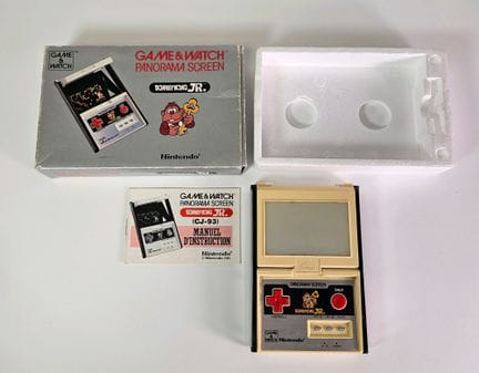 NINTENDO - GAME &amp; WATCH. "Donkey Kong Jr." (CJ