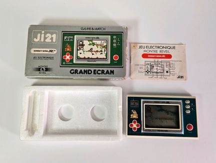 NINTENDO - GAME &amp; WATCH. "Donkey Kong Jr." (DJ