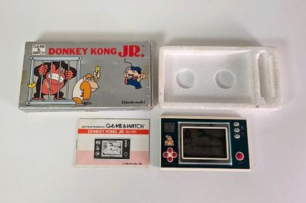 NINTENDO - GAME &amp; WATCH. "Donkey Kong Jr." (DJ