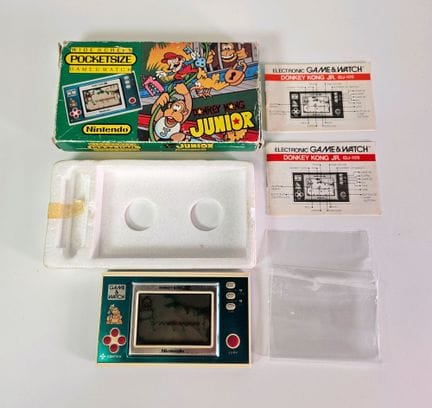 NINTENDO - GAME &amp; WATCH. "Donkey Kong Junior" 