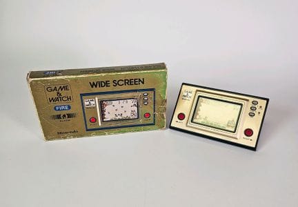 NINTENDO - GAME &amp; WATCH. "Fire" (FR - 27). Wid