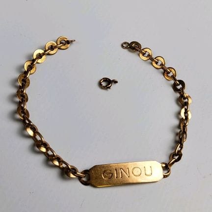 9K Yellow Gold (375/1,000) Scrap, 
Engraved with "