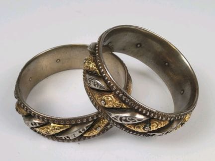 NORTH AFRICA Pair of bracelets (Shams wa Qmar) mad