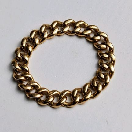 18K yellow gold (750) ring with a curb chain desig