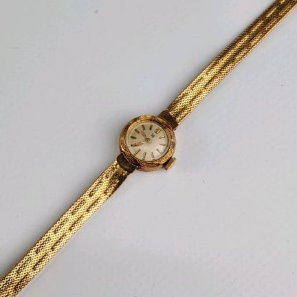 LIP - Montre femme Or jaune 18k (750 millièmes),
G
