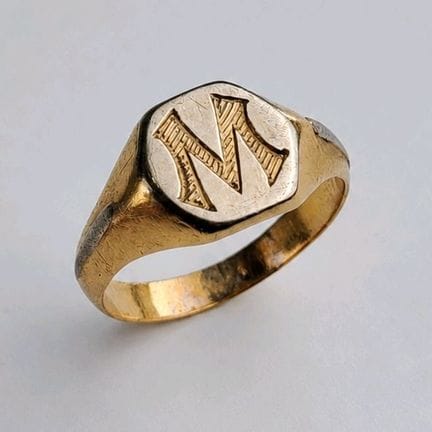14K yellow and white gold signet ring (585 parts p