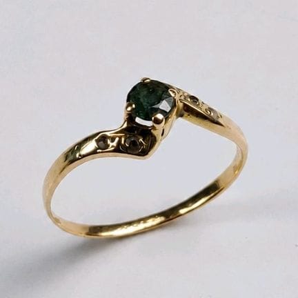 Delicate 14K yellow gold ring (585 parts per thous