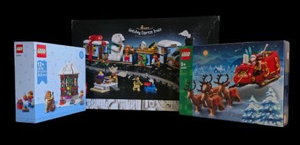 Set of 3 LEGO sets:
- LEGO Icons - 10361 - The Chr