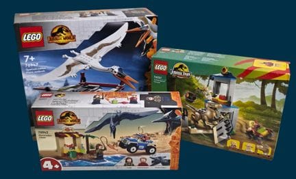 Réunion de 3 sets LEGO Jurassic World et Jurassic 