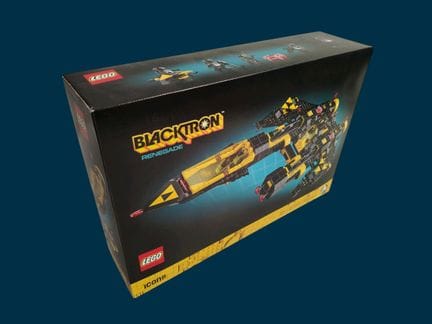 LEGO Icons - 10355 - Blacktron Renegade. Factory-s