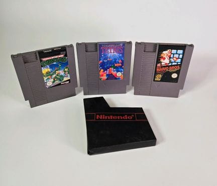 任天堂 - NES。任天堂NES散装游戏套装：超级马里奥兄弟、俄罗斯方块、忍者神龟 + 1个任天堂游
