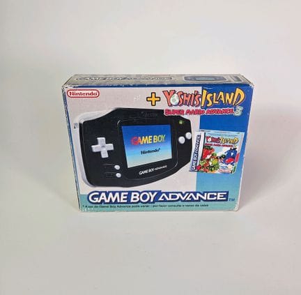 任天堂 - Game Boy Advance。任天堂Game Boy Advance主机，附带《耀西