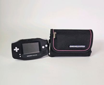 任天堂 - Game Boy Advance。裸机版Game Boy Advance主机 + 官方保