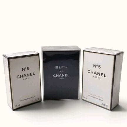 CHANEL. Set consisting of 2 Chanel "N°5" Eau de Pa