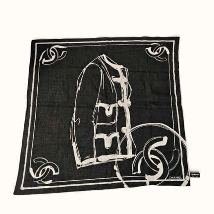 CHANEL. Cotton square featuring a black-and-white 