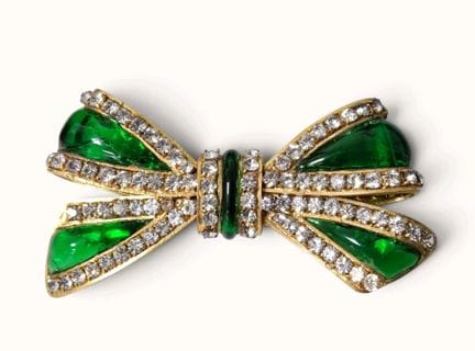 CHANEL von GRIPOIX. Markante Brosche in Form einer