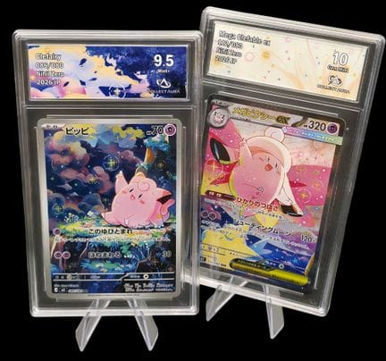 Set of 2 graded Pokémon cards - Collect Aura.
Mega