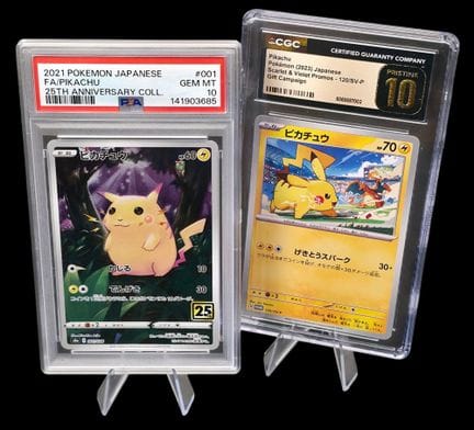 Set of 2 graded Pokémon cards -
Pikachu Collection