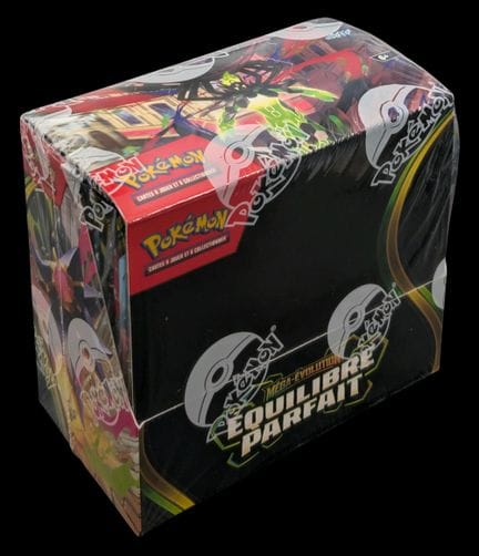 Sealed Pokémon Box: Display (36 booster packs).
Me