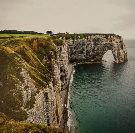 José Nicolas (1956)
Klippen von Étretat 2016

  
 