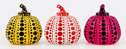 Yayoi Kusama
Yayoi KUSAMA
Set mit 3 Mini-Kürbissen