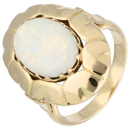 Anello in oro giallo 14 carati con opale
Imprezios