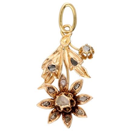14-karätiger Anhänger aus Roségold mit Blumenmotiv