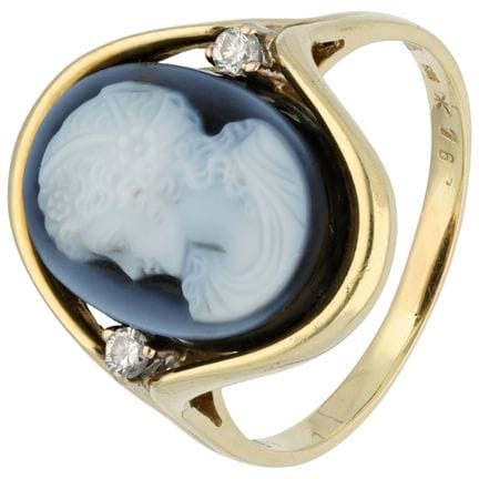 Ring aus 14-karätigem Gelbgold, besetzt mit einem 