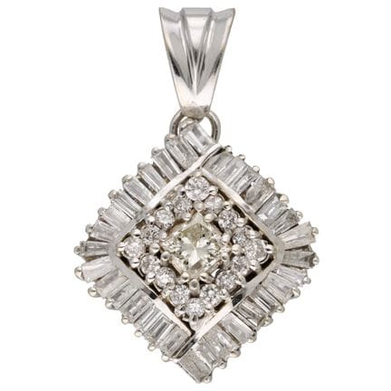 Pendentif en or blanc 14 carats serti de diamants
