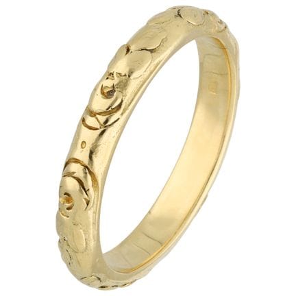 Anello intagliato in oro giallo 14 carati
In buone