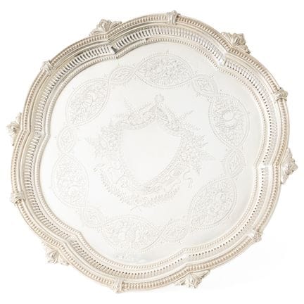 No Reserve - Plateau de service / cabaret victorie