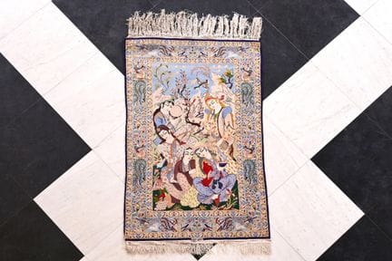 Tapis persan d’Ispahan représentant une scène de f