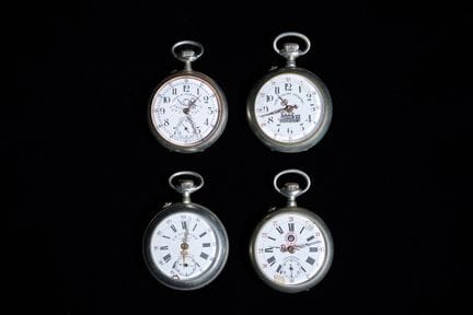 Quatre montres de poche suisses « Roskopf » en mét