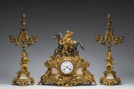Ensemble d'horlogerie français en trois pièces, co