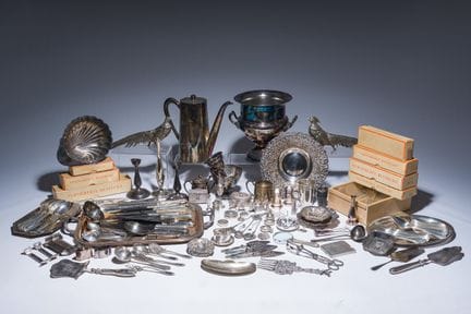Une collection exceptionnellement vaste d'articles