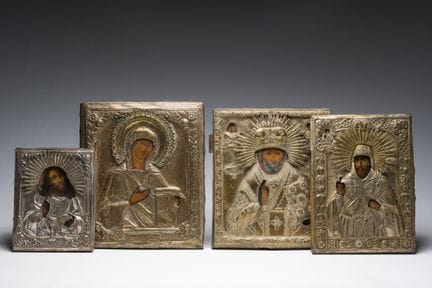 Vier verschiedene russisch-orthodoxe Ikonen mit (s